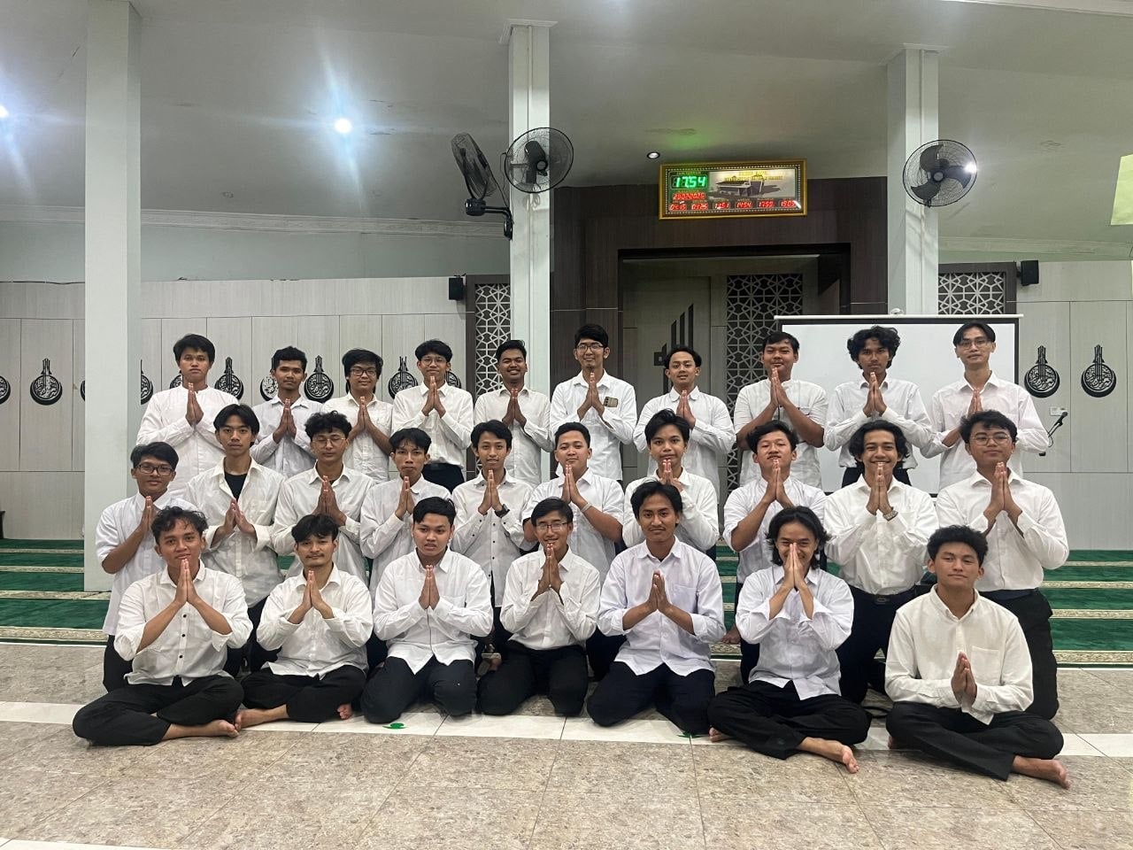 Hero JN UKMI UNS