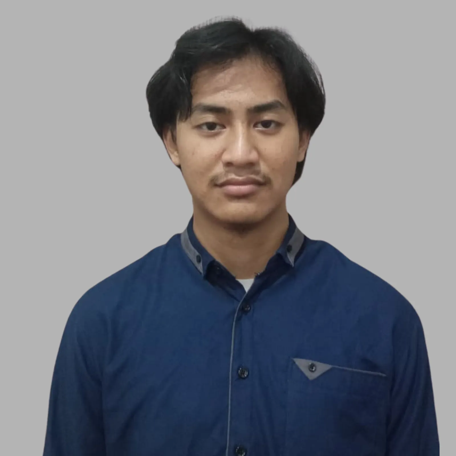 Zukofarros Ahmad Aurakha